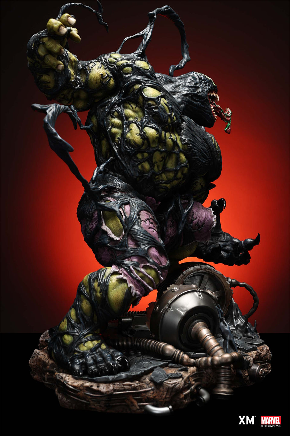 XM Studios Venomized Hulk (Version A - 1 Torso) 1/4 Scale Statue