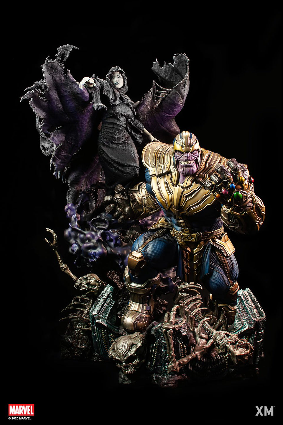 XM Studios Thanos and Lady Death (Exclusive) 1:4 Scale Statue