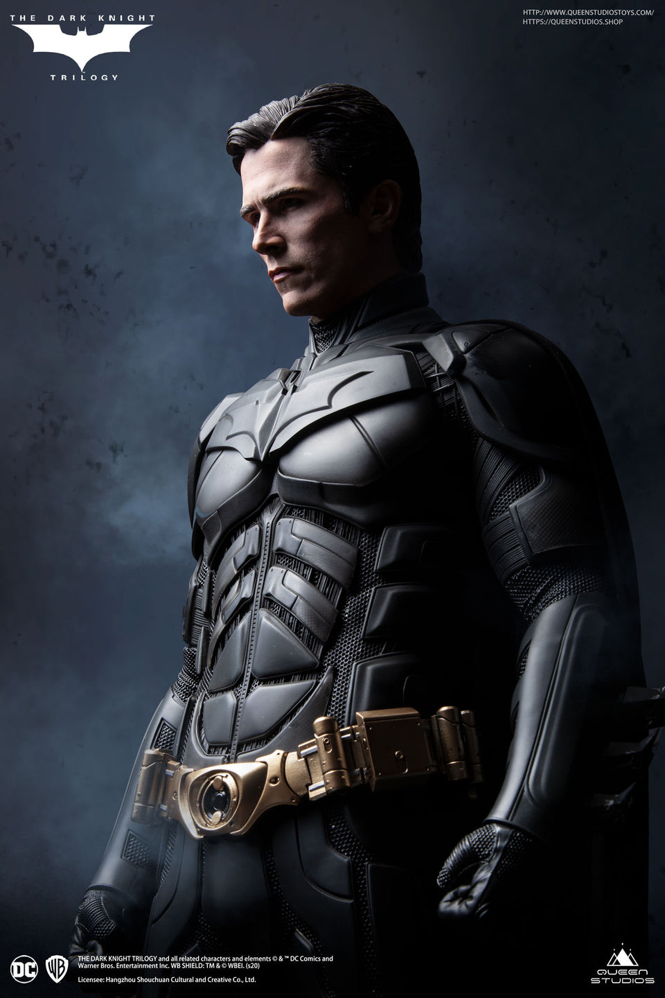 Queen Studios Batman / The Dark Knight (Regular Edition) 1:3 Scale Statue