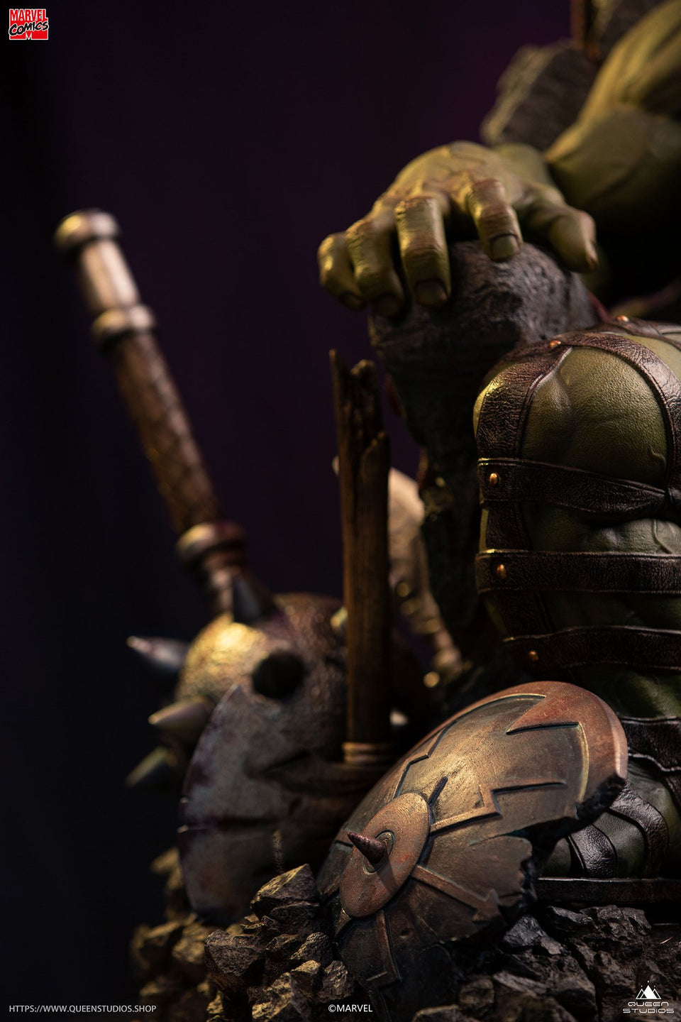 Queen Studios Green Scar Hulk 1:4 Scale Statue (2 Versions)