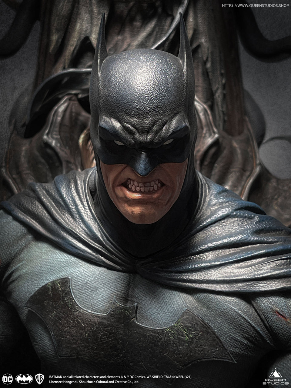 Queens Studio Batman on Throne (Regular Edition) 1/4 Scale Statue