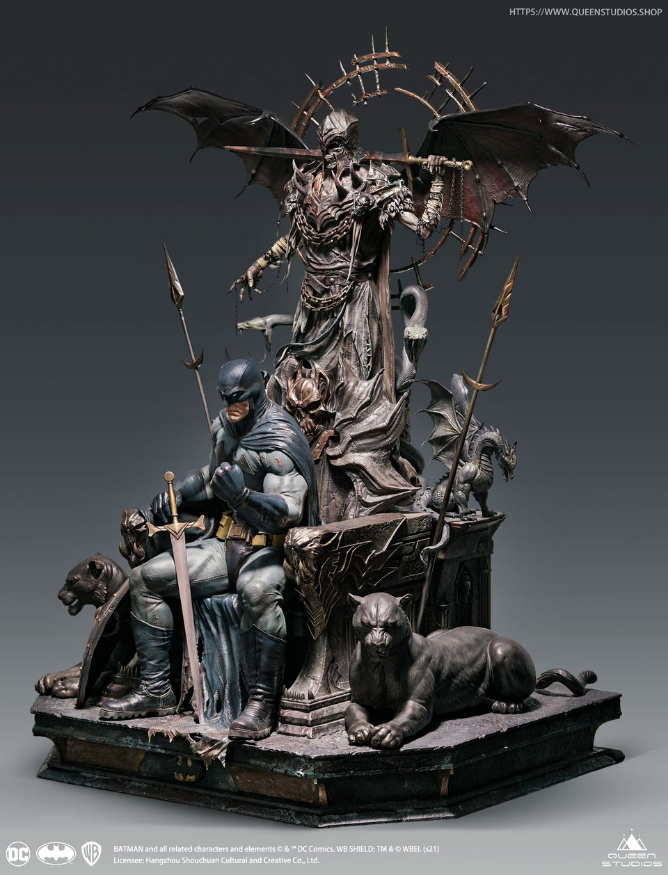 Queens Studio Batman on Throne (Premium Edition) 1/4 Scale Statue
