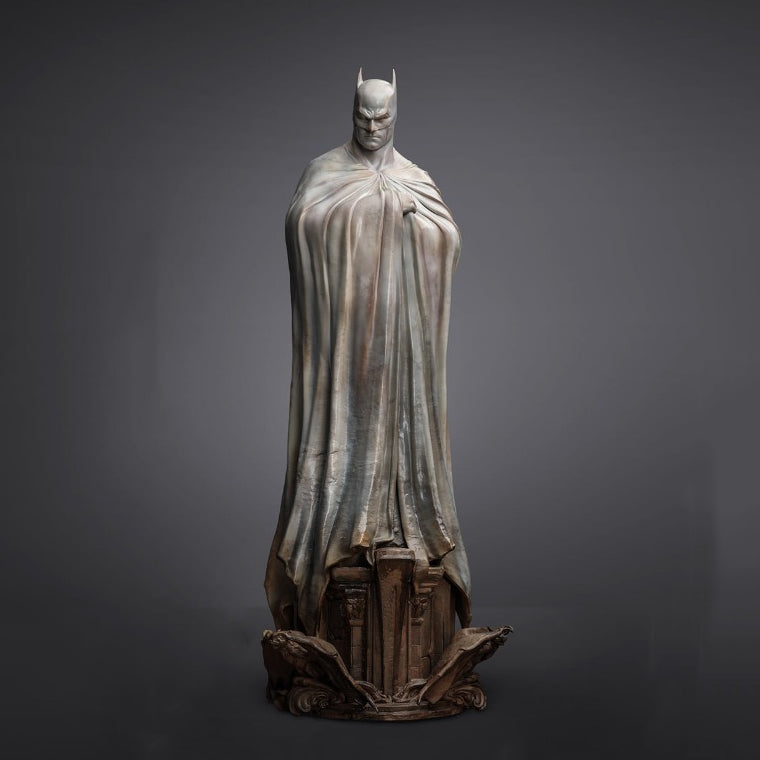 Queen Studios Batman (Museum Series) 1/4 Scale Statue