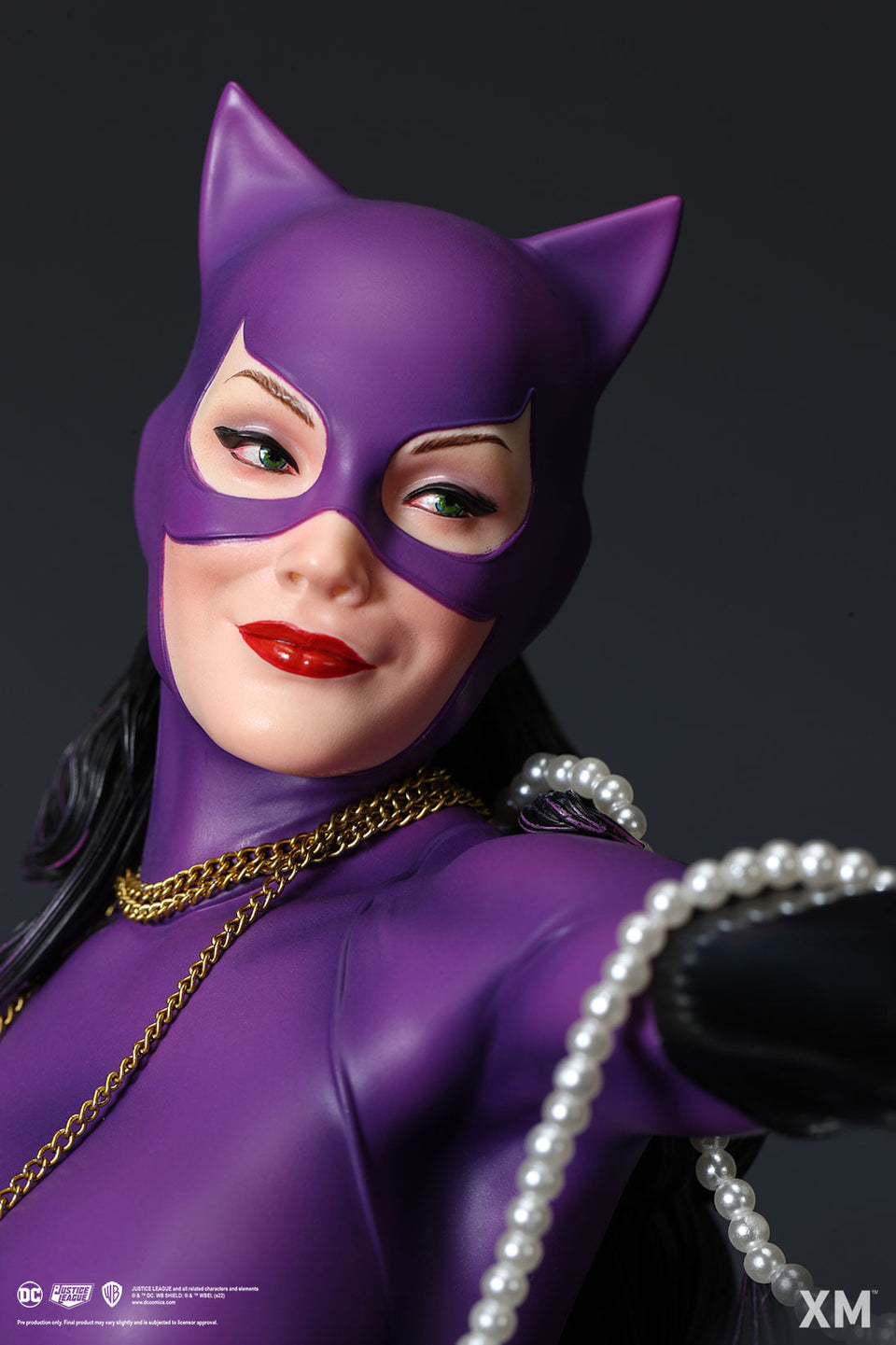 XM Studios Catwoman 1/4 Scale Statue
