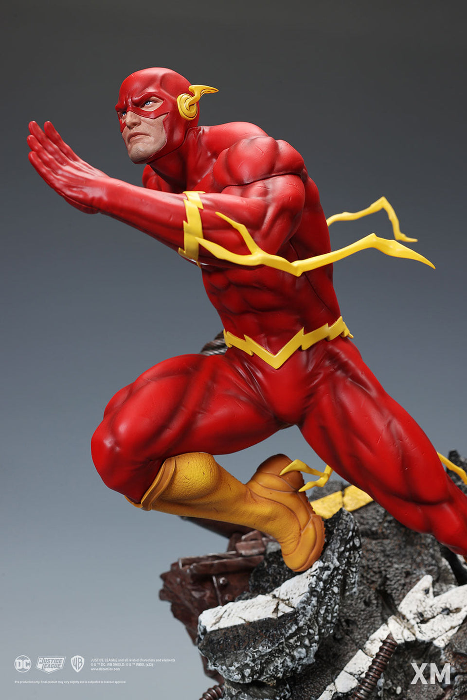 XM Studios Flash 1/6 Scale Statue