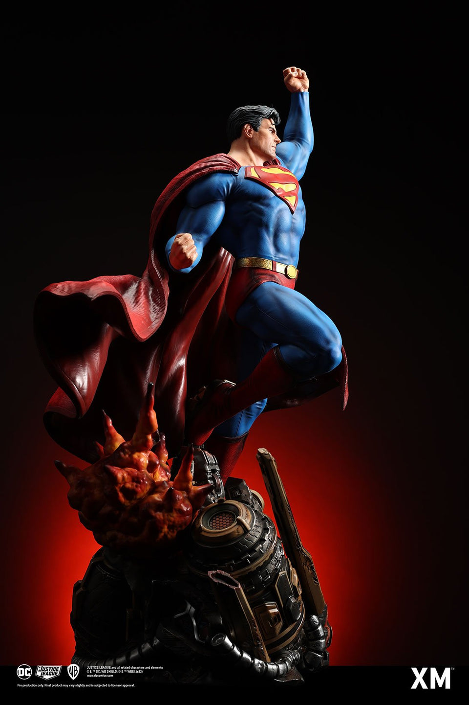 XM Studios Superman Classic (Version A) 1/4 Scale Statue