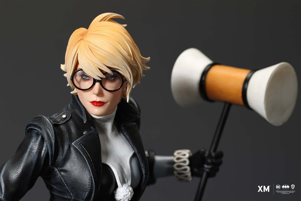 XM Studios Harley Quinn (White Knight) (Stealth Version) 1/4 Scale Statue
