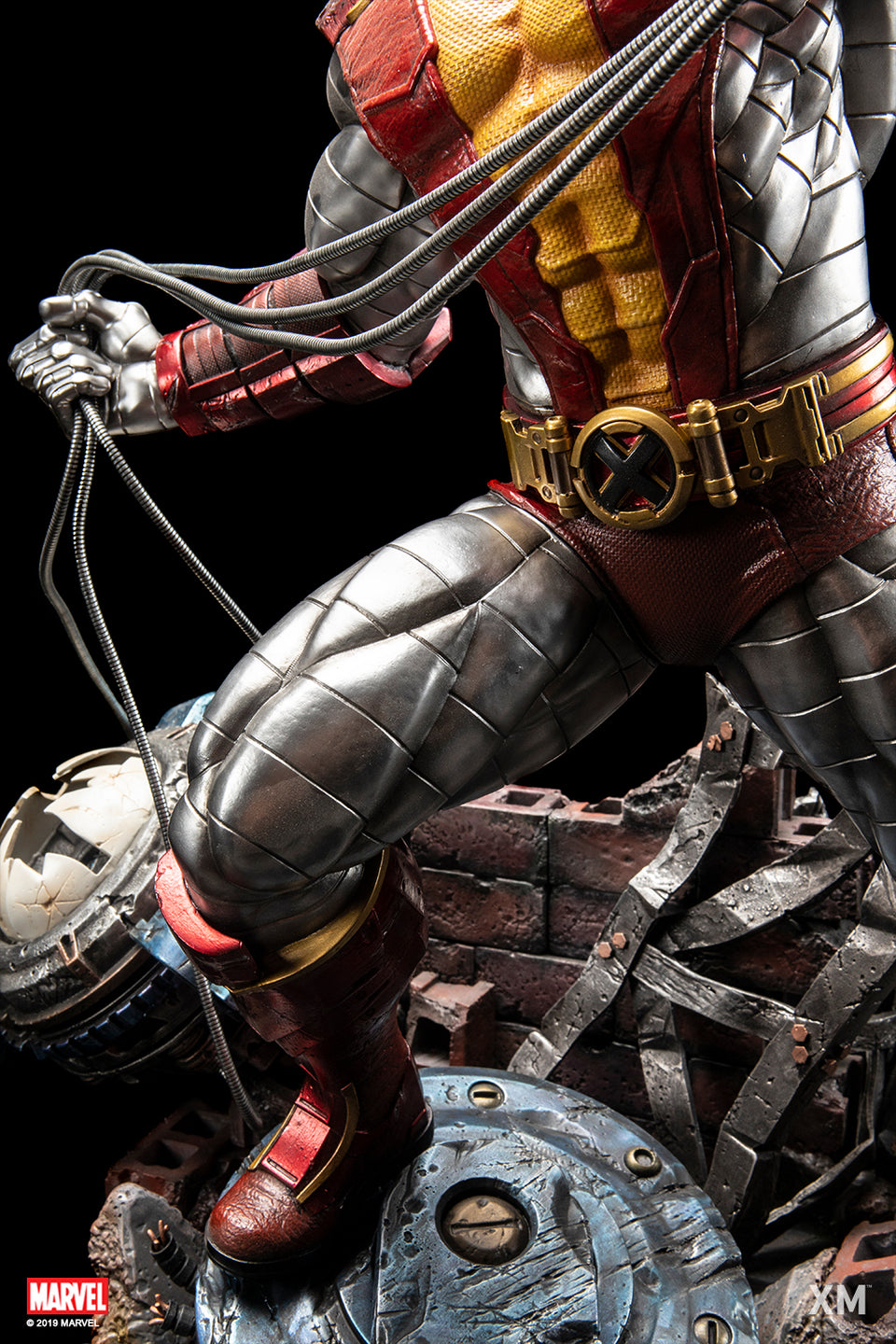 XM Studios Colossus  1:4 Scale Statue