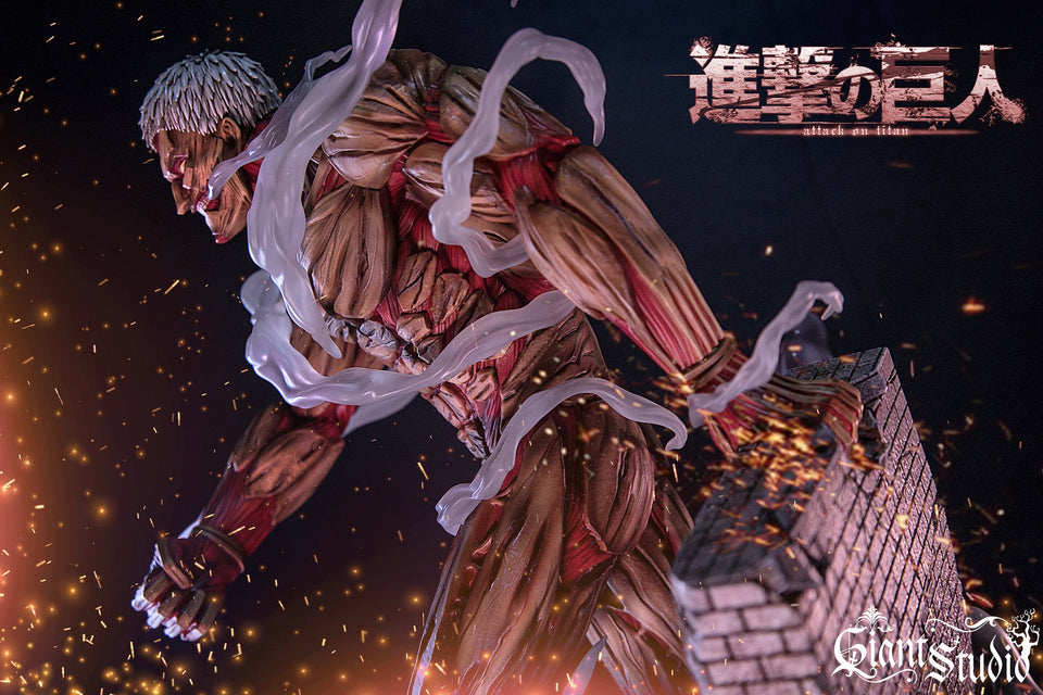 Giant Studio Armor Titan (Attack on Titans) Statue